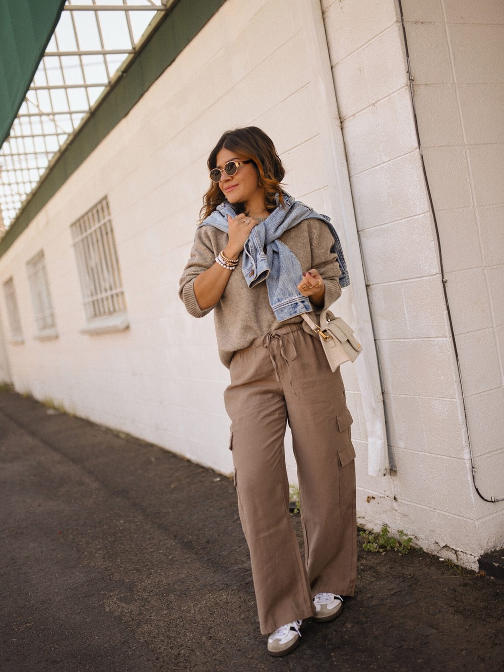 Abercrombie & Fitch Taupe Wide-Leg Cargo Pants